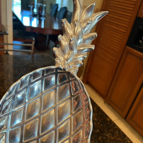 Vintage Wilton Armetale Pineapple Large Serving Dish - Picture 7 of 11